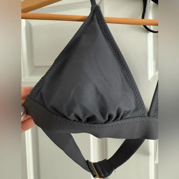 Loft Black triangle bikini top size M - Picture 2 of 7